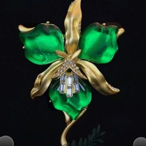 Green & Gold Palace Flower Brooch